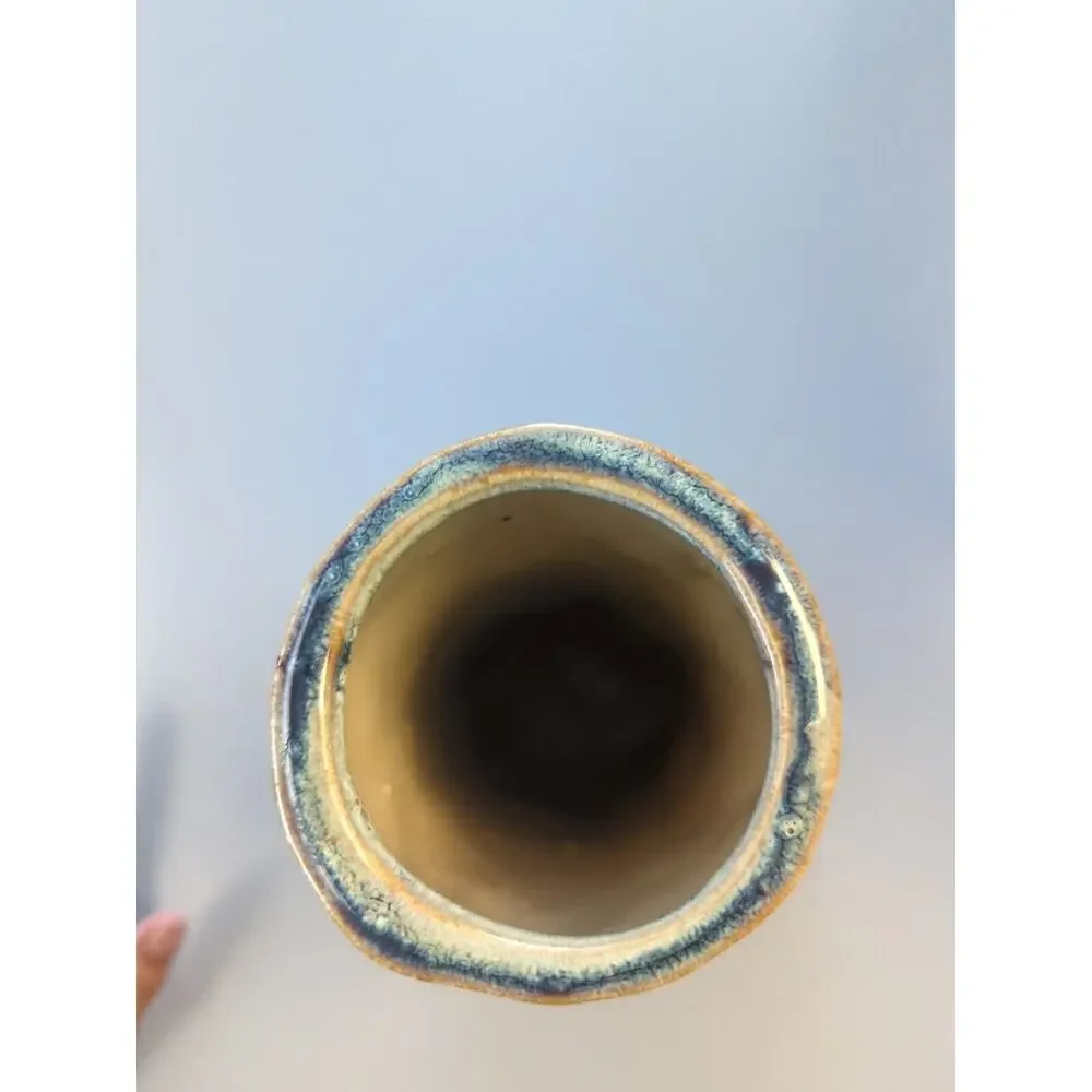 MAJOLICA‎ VASE PANDA GLAZED 10